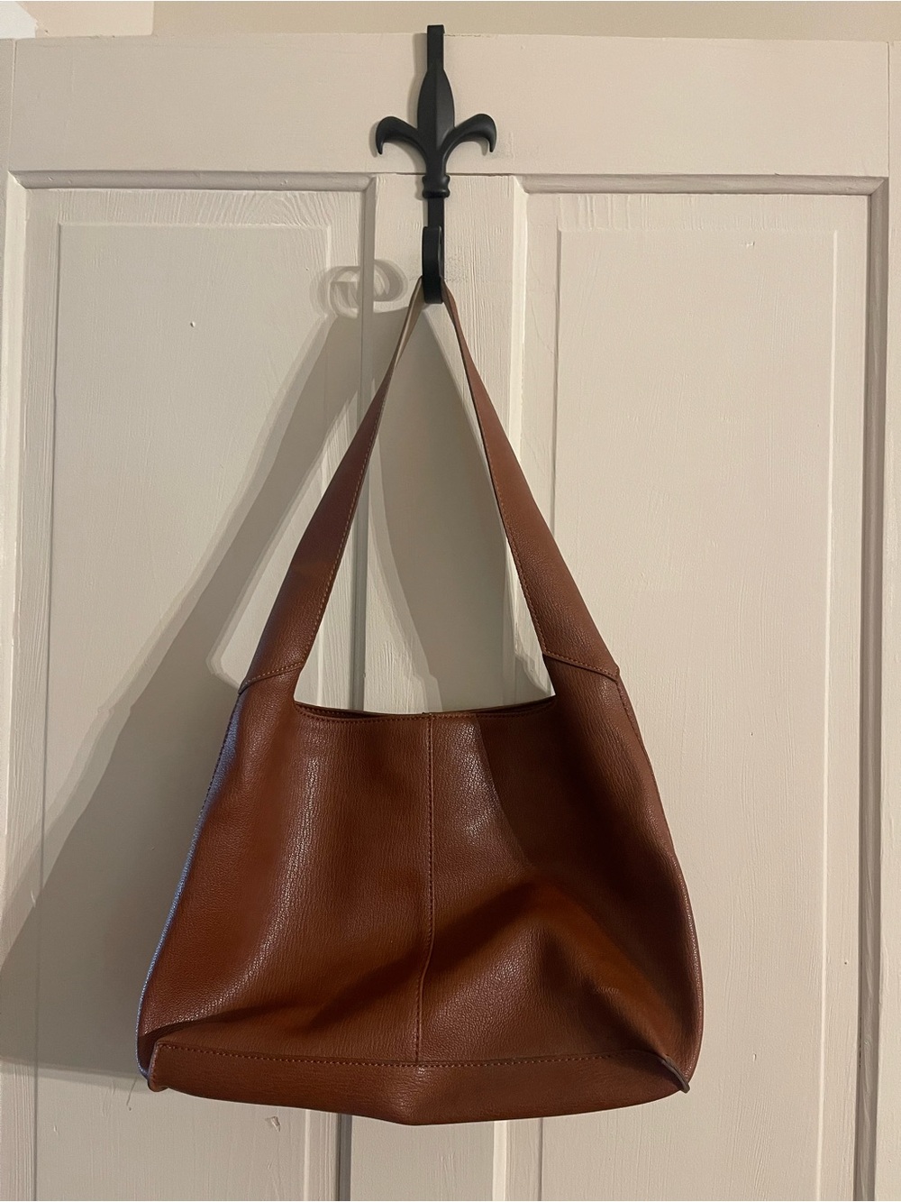 Mondani leather purse